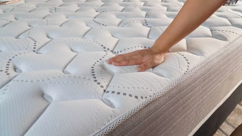 Đệm Khách Sạn Nào Không Bị Xẹp Lún.